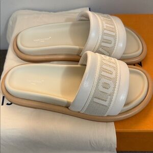 Louis Vuitton Cream and Tan Slide Sandals